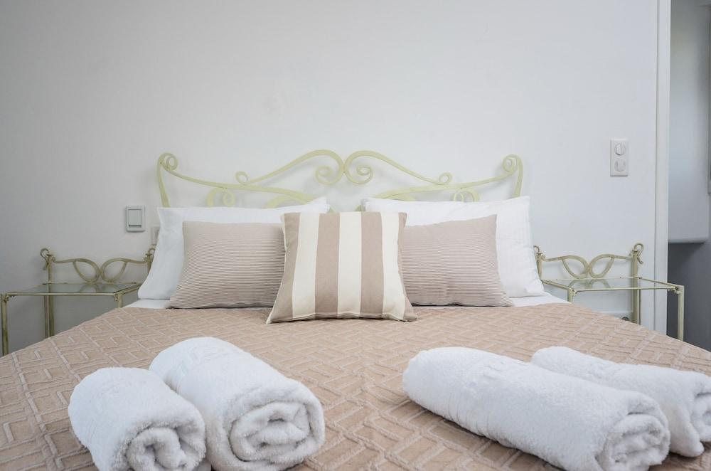 Depis Edem Luxury Villas Plaka  Exterior photo